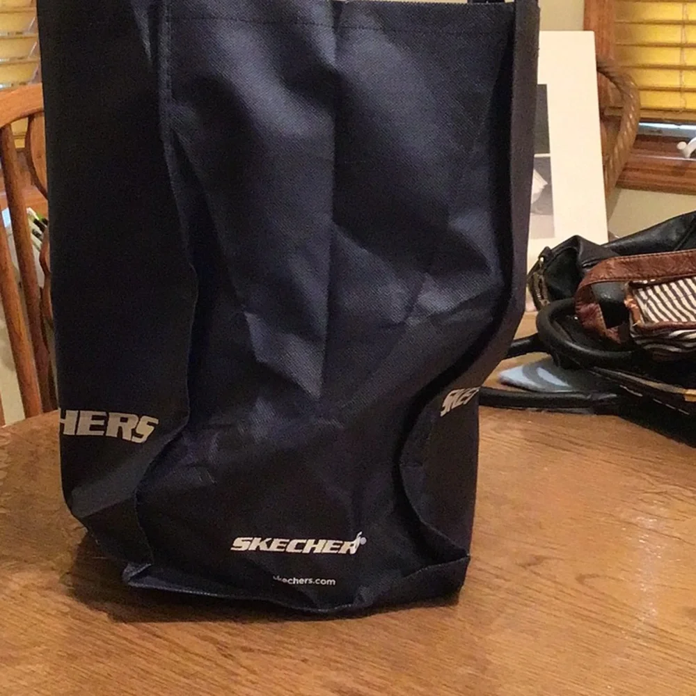 SKECHER’S DRAWSTRING BACKPACKS